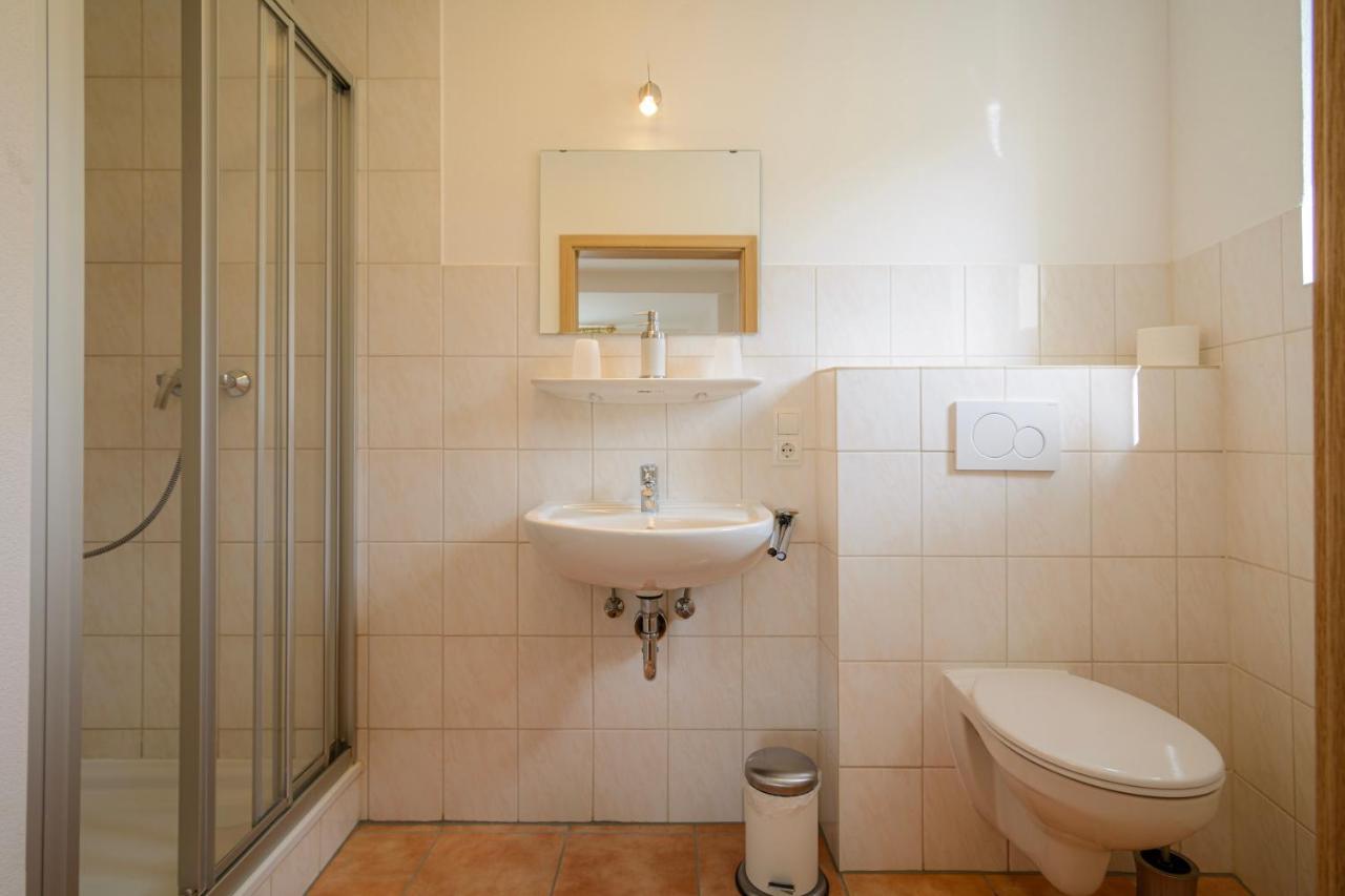 Hotel Zum Engel In Speyer - Roemerberg Berghausen  外观 照片