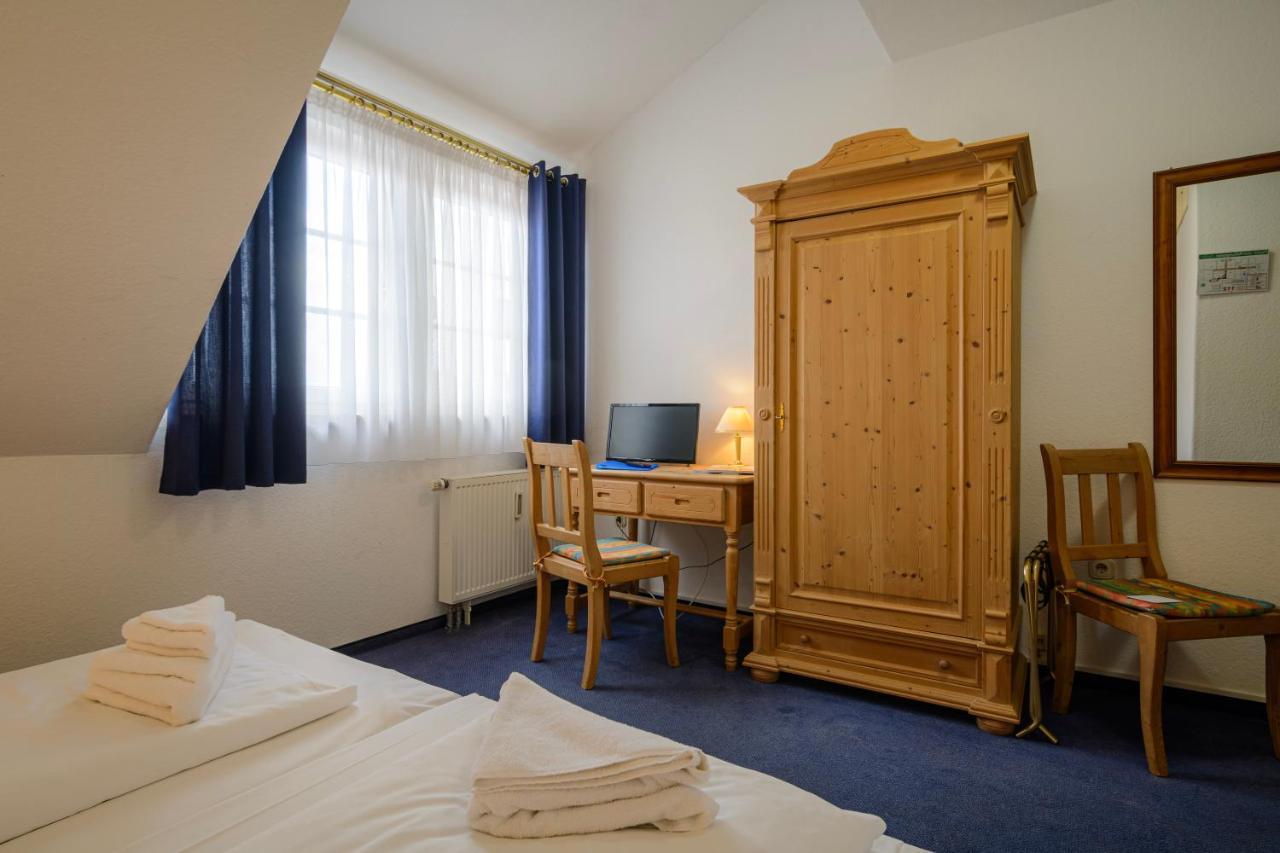 Hotel Zum Engel In Speyer - Roemerberg Berghausen  外观 照片
