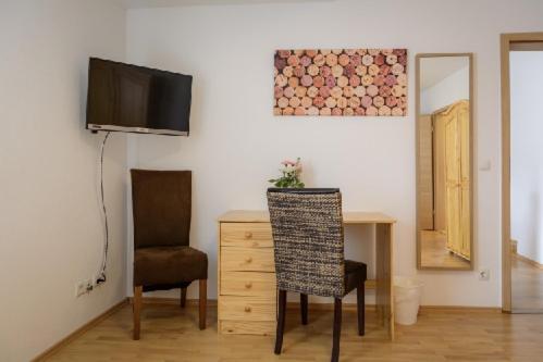 Hotel Zum Engel In Speyer - Roemerberg Berghausen  外观 照片